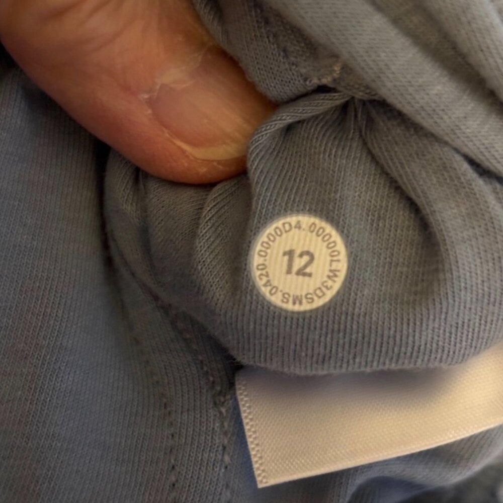 [SOLD] Lululemon Wool Whenever Crew Chambray 12 - Picture 8 of 11